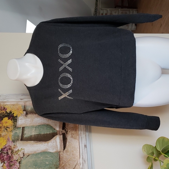 XOXO Tops - XOXO Sweatshirt
